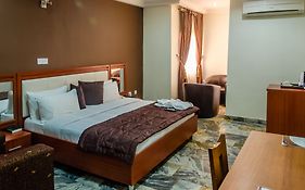 3J'S Hotel Ltd